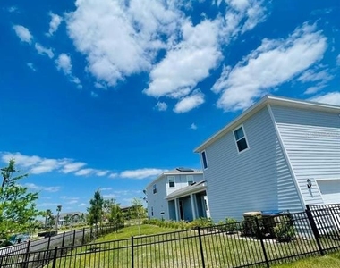 6492 Barnstorm Way - Photo Thumbnail 28