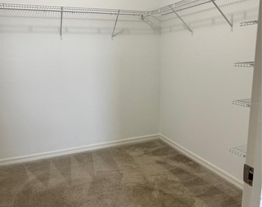 361 Preservve Pointe Boulevard - Photo Thumbnail 17