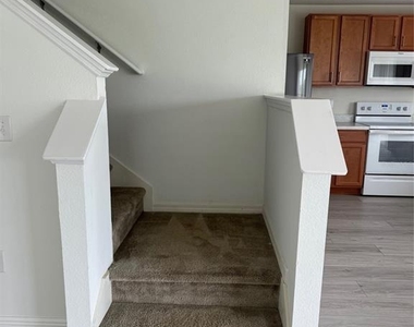 361 Preservve Pointe Boulevard - Photo Thumbnail 7