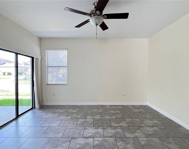 7755 Purple Finch Street - Photo Thumbnail 15