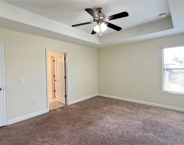 7755 Purple Finch Street - Photo Thumbnail 20