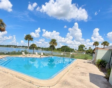 1836 N Crystal Lake Drive - Photo Thumbnail 16