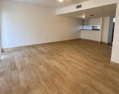 1836 N Crystal Lake Drive - Photo Thumbnail 5