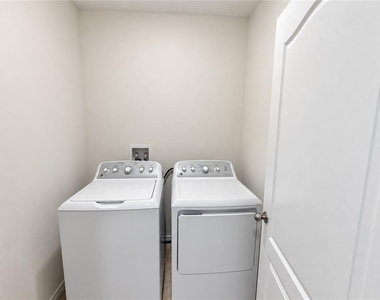 624 Honey Bell Road - Photo Thumbnail 12