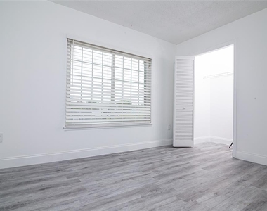 1101 Sandestin Way - Photo Thumbnail 32
