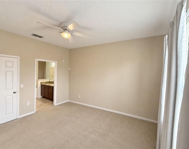152 Highland Meadow Ave - Photo Thumbnail 5