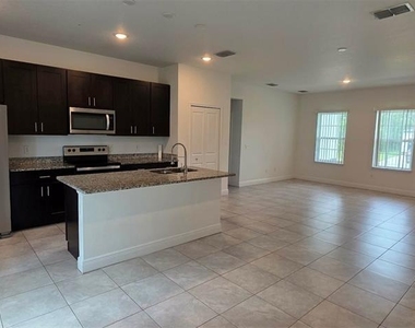 7269 Sw 133rd Loop - Photo Thumbnail 2