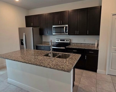 7269 Sw 133rd Loop - Photo Thumbnail 3
