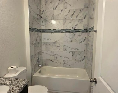 7269 Sw 133rd Loop - Photo Thumbnail 14