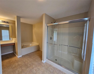 9765 Sw 46th Court - Photo Thumbnail 17