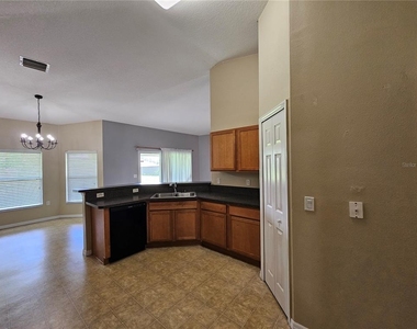 9765 Sw 46th Court - Photo Thumbnail 10