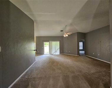 9765 Sw 46th Court - Photo Thumbnail 4