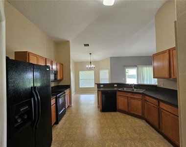 9765 Sw 46th Court - Photo Thumbnail 9