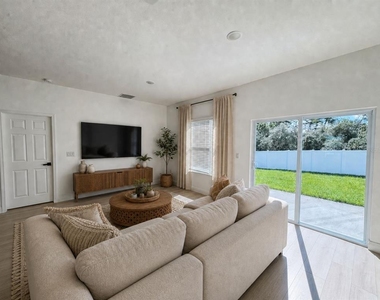 2942 Sw 162nd Street - Photo Thumbnail 6