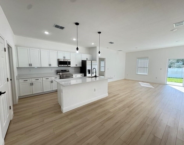 2942 Sw 162nd Street - Photo Thumbnail 9