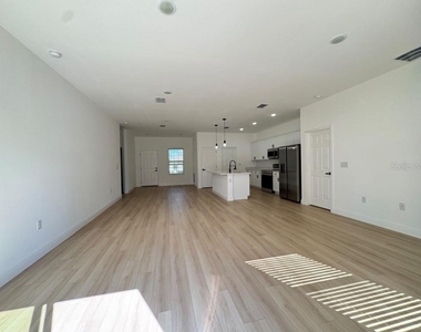 2942 Sw 162nd Street - Photo Thumbnail 5