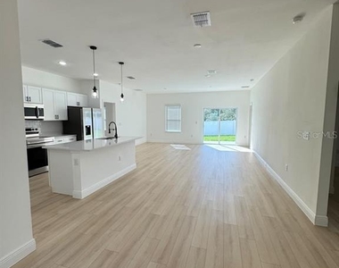 2942 Sw 162nd Street - Photo Thumbnail 4