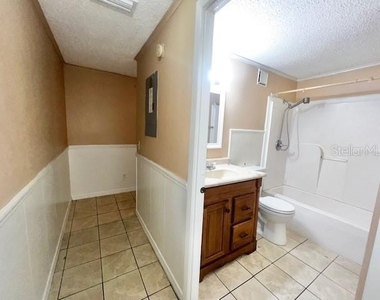 217 Acorn Drive - Photo Thumbnail 15