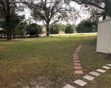217 Acorn Drive - Photo Thumbnail 22