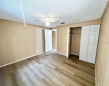 217 Acorn Drive - Photo Thumbnail 13