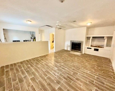 109 Margo Lane - Photo Thumbnail 9