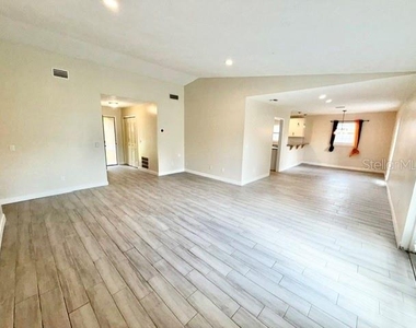 109 Margo Lane - Photo Thumbnail 1