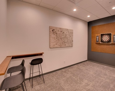 355 N Rosalind Avenue - Photo Thumbnail 31
