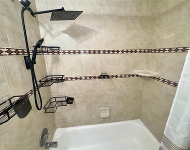 1111 Romano Avenue - Photo Thumbnail 12