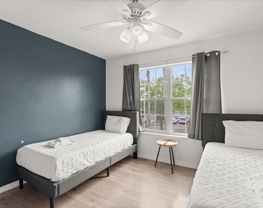 4722 Cumbrian Lakes Drive - Photo Thumbnail 32