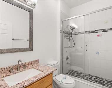 4722 Cumbrian Lakes Drive - Photo Thumbnail 22