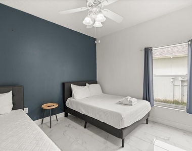 4722 Cumbrian Lakes Drive - Photo Thumbnail 20