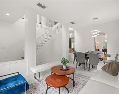 4722 Cumbrian Lakes Drive - Photo Thumbnail 10