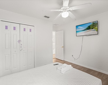 4722 Cumbrian Lakes Drive - Photo Thumbnail 31