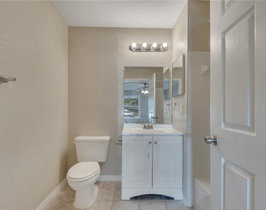 8825 Latrec Avenue - Photo Thumbnail 12