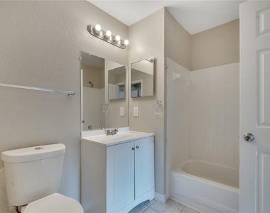8825 Latrec Avenue - Photo Thumbnail 22