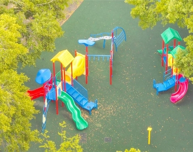 8825 Latrec Avenue - Photo Thumbnail 25