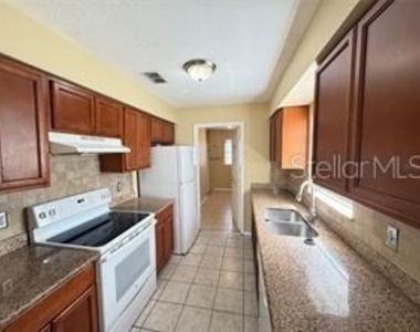 1009 Marlene Dr - Photo Thumbnail 7