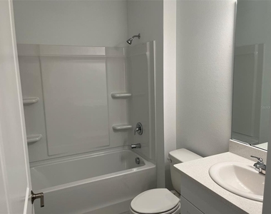 325 River Front Way - Photo Thumbnail 14