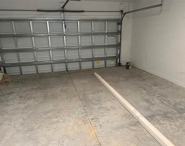 325 River Front Way - Photo Thumbnail 24