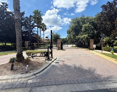 1106 Natural Oaks Drive - Photo Thumbnail 35
