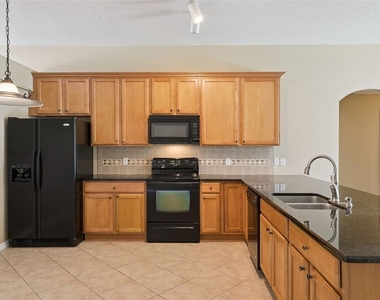 1106 Natural Oaks Drive - Photo Thumbnail 9