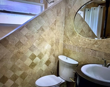 1019 Covington Street - Photo Thumbnail 12