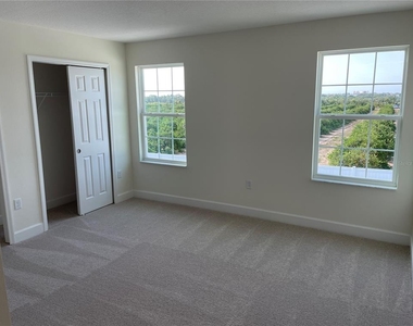 193 Holly Village Drive - Photo Thumbnail 24