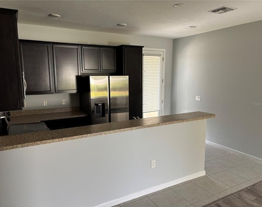 193 Holly Village Drive - Photo Thumbnail 7