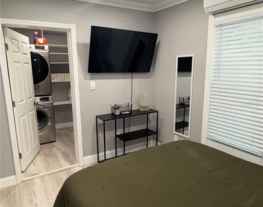 1708 Garvin Street - Photo Thumbnail 13