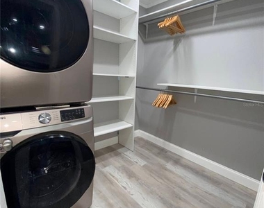 1708 Garvin Street - Photo Thumbnail 17