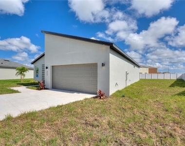 217 Cimarron Drive - Photo Thumbnail 2