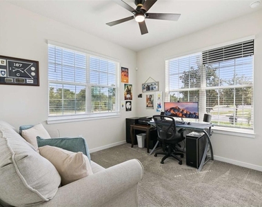 6306 Cedar Chase Court - Photo Thumbnail 17