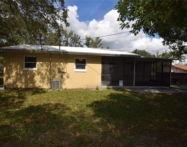 202 James Court - Photo Thumbnail 2