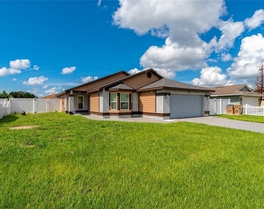 166 Alameda Drive - Photo Thumbnail 2
